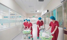 Kỳ tích tại PhenikaaMec giữ thai sinh ba tự nhiên cho sản phụ suy giảm dự trữ buồng trứng nặng