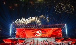 Chương trình nghệ thuật đặc biệt 'Dưới lá cờ vẻ vang của Đảng' mừng Đại hội XIV