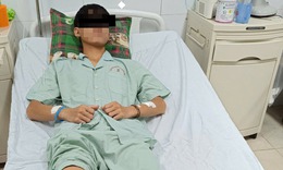 Kịp thời cứu nam thanh niên bị rắn lục xanh đuôi đỏ cắn khi đi làm rẫy