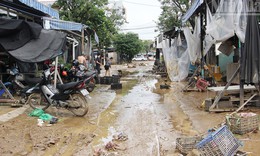 Xuất hiện nhiều vết nứt lớn, Đà Nẵng công bố tình huống khẩn cấp về thiên tai