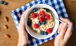 Thời điểm ăn yến mạch tốt nhất để giảm cân và ổn định đường huyết