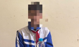 Công an làm việc với nam sinh lớp 7 đăng tải nội dung bạo lực, giết người để 'câu view'