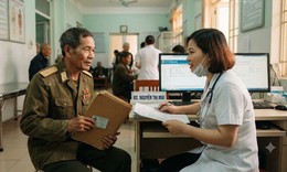 Mắc bệnh hiểm nghèo, sĩ quan Quân đội nghỉ hưu được hưởng chế độ gì?