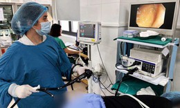 Phát hiện sán dây bò dài 70cm 'trú' trong đại tràng khi nội soi khám sức khoẻ