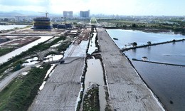 Cận cảnh dự án đường nghìn tỷ ở Huế bị nước bủa vây, thi công gặp khó