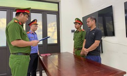 Mua thịt lợn nhiễm bệnh về chế biến lạp sườn, thịt sấy để bán ra thị trường