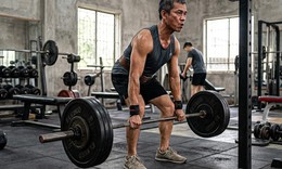 Sau tuổi 50, tập sức mạnh khi bụng đói có làm giảm hiệu quả tăng cơ?