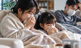 Chủ quan nghĩ cúm chẳng đáng sợ, người đàn ông khiến cả nhà đổ bệnh