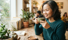 Uống trà xanh mỗi ngày, người sau 50 tuổi cần lưu ý gì?
