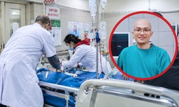 Mẹ mất giữa ca mổ, bác sĩ nén đau hoàn thành nhiệm vụ rồi về chịu tang