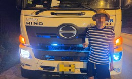 CSGT Huế phát hiện tài xế dương tính ma túy, không có giấy phép lái xe