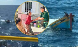 Phát hiện tàu cá vỡ đáy, 4 ngư dân ở Lâm Đồng vẫn mất tích trên biển