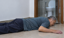 Đi tiểu đêm, người đàn ông 69 tuổi đột ngột tử vong