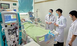 Tin mới nhất về sức khoẻ 7 bệnh nhân ngộ độc khí clo ở Hà Nội
