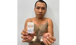 Sáng 24/10: Đâm chết người sau cuộc ẩu đả trong lúc nhậu, 'kẻ thủ ác' sa lưới sau 7 năm lẩn trốn