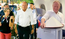 Thủ tướng Ba Lan gửi lời ‘Xin chào Việt Nam’, mang theo món quà đậm hồn Việt