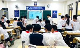 Đường dây nóng phản ánh về lạm thu, dạy thêm sai quy định ở Hà Nội