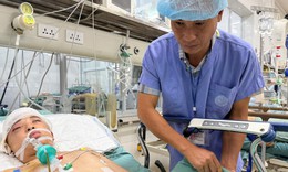 Mất thị lực vì khối u hốc mắt, nam sinh 16 tuổi cần được giúp đỡ để sớm phẫu thuật