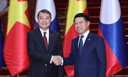 Thủ tướng Lê Minh Hưng hội đàm với Thủ tướng Lào Saleumxay Kommasith