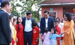 Lãnh đạo tỉnh Nghệ An thăm, tặng quà Tết tại Làng trẻ em SOS Vinh