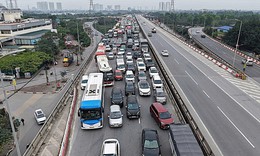 Chiều 26 Tết, giao thông tại Hà Nội thế nào?