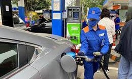 Giá xăng dầu tăng giảm đan xen ngày đầu năm mới, RON95 còn 19.152 đồng/lít