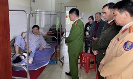 Tài xế có nồng độ cồn kéo lê cán bộ CSGT gần 500m để trốn kiểm tra