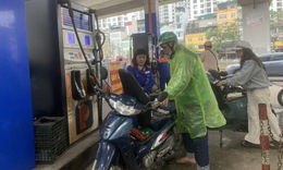 Giá xăng có thể tăng trong kỳ điều hành ngày mai 26/2