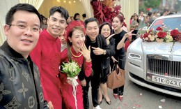 Đám hỏi ở quê nhà của Huyền Trang Mù Tạt và cầu thủ Đức Huy