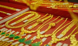Chốt giá vàng hôm nay ngày 9/2 vẫn tăng rất mạnh