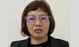 Bắt nữ bị can truy nã khi đang làm nhân viên quán karaoke