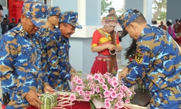 Ấm áp chương trình 'Xuân chung tay giữ biển – Tết thắm tình quân dân'