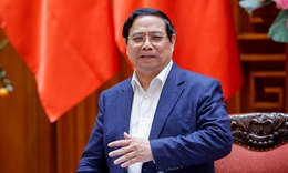 Thủ tướng kêu gọi người dân bình tĩnh, không hoảng hốt trước biến động của xăng dầu