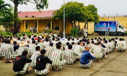 Phạm nhân cải tạo tốt có thể được tăng số lần gặp người thân