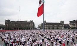 World Cup 2026: Mexico lập kỷ lục thế giới với lớp học bóng đá đông người nhất