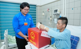 'Ngày hội non sông' trong không gian bệnh viện đặc biệt lớn nhất miền Bắc