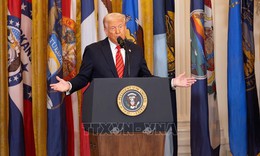 Tổng thống Trump tuyên bố xóa sổ phòng không Iran, chiến tranh chưa kết thúc