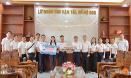 Bệnh viện Răng Hàm Mặt Trung ương TP Hồ Chí Minh thăm, tặng quà Lữ đoàn 955