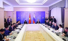 Thủ tướng Phạm Minh Chính hội kiến Chủ tịch Đuma Quốc gia Nga