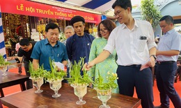 Độc đáo hội thi hoa Thủy tiên trong lễ hội Thánh Mẫu Lê Chân