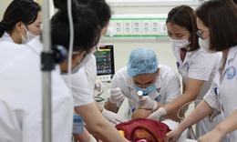 Xe 29 chỗ lao xuống vực ở Tam Đảo: Có 1 nạn nhân nữ bị thương rất nặng