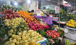 Rằm tháng Giêng: Hàng hóa đa dạng, giá ổn định