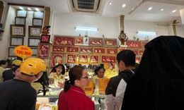 Vàng ‘quay xe’, mất mốc 190 triệu đồng/lượng