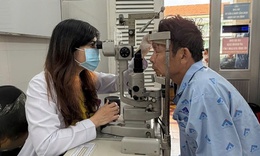 Nhiều ca tổn thương mắt nặng, nguy cơ mù lòa vĩnh viễn do nổ pháo