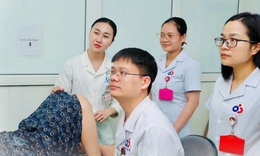 25 năm không kiểm tra, vòng tránh thai lạc sâu vào tử cung