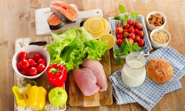 5 nhóm thực phẩm vàng giúp làm sạch mạch máu và ngăn chặn cục máu đông