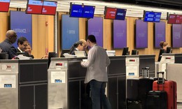 Hành khách 'chốt' vé máy bay sớm dịp nghỉ lễ 30/4-1/5