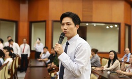 Nghệ sĩ trẻ và nghệ sĩ gạo cội chia sẻ tâm huyết tại buổi gặp gỡ nhà báo, văn nghệ sĩ tiêu biểu TPHCM