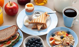 6 loại thực phẩm ăn sáng giúp hạ huyết áp tự nhiên