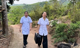 Y tế cơ sở vượt khó chăm sóc sức khỏe người dân vùng cao